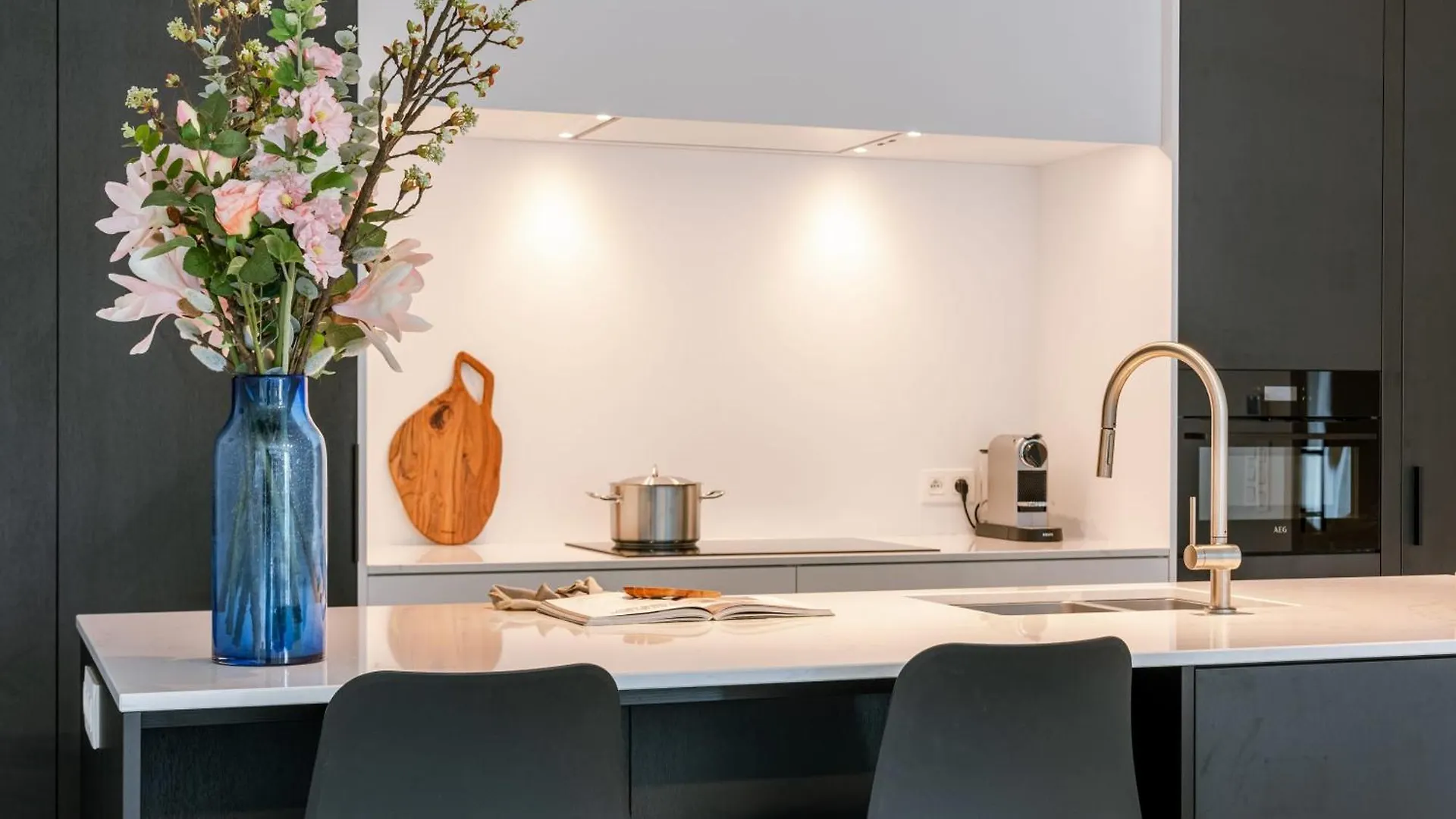 Huswell - Beautiful Apartment With Spacious Terrace Ostende
